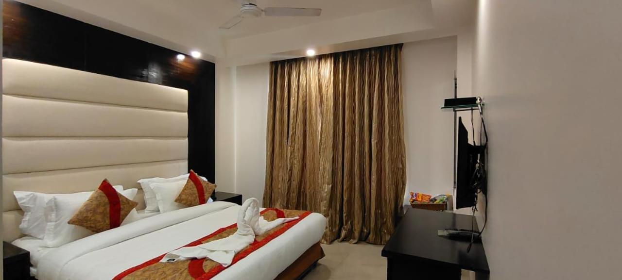 Hotel Benz International Delhi  Exterior foto
