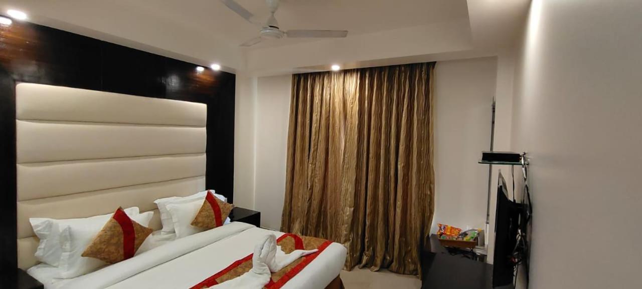 Hotel Benz International Delhi  Exterior foto