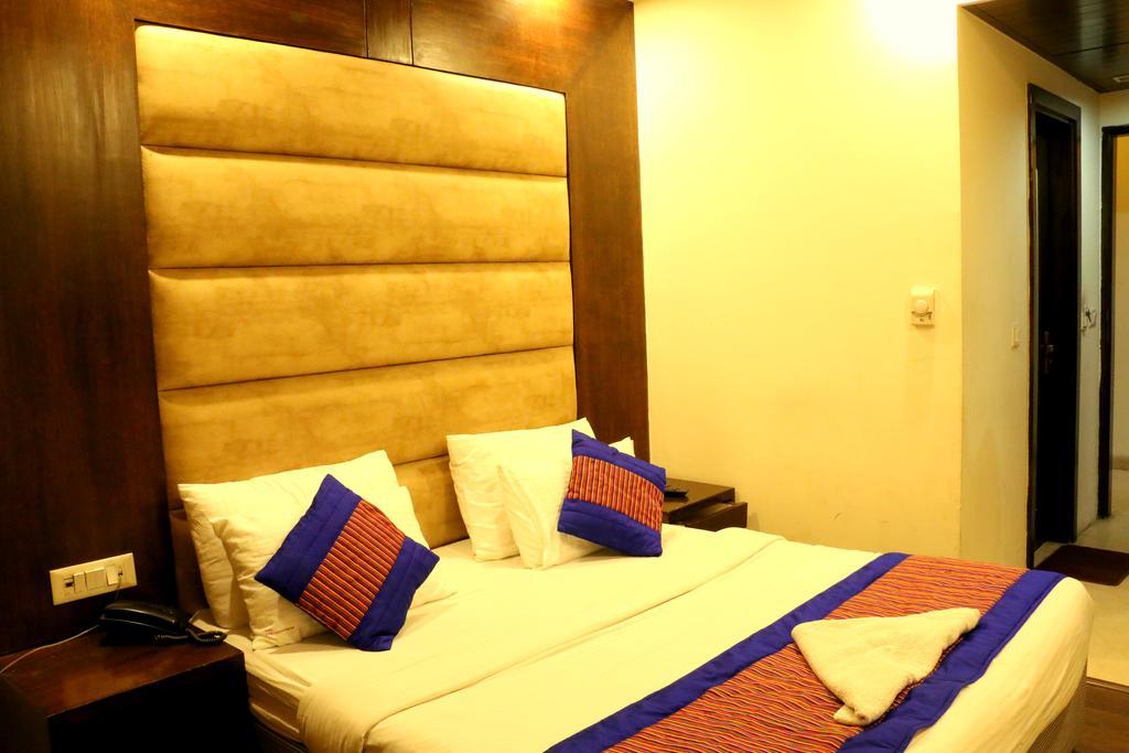 Hotel Benz International Delhi  Exterior foto