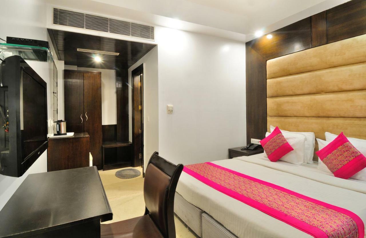Hotel Benz International Delhi  Exterior foto