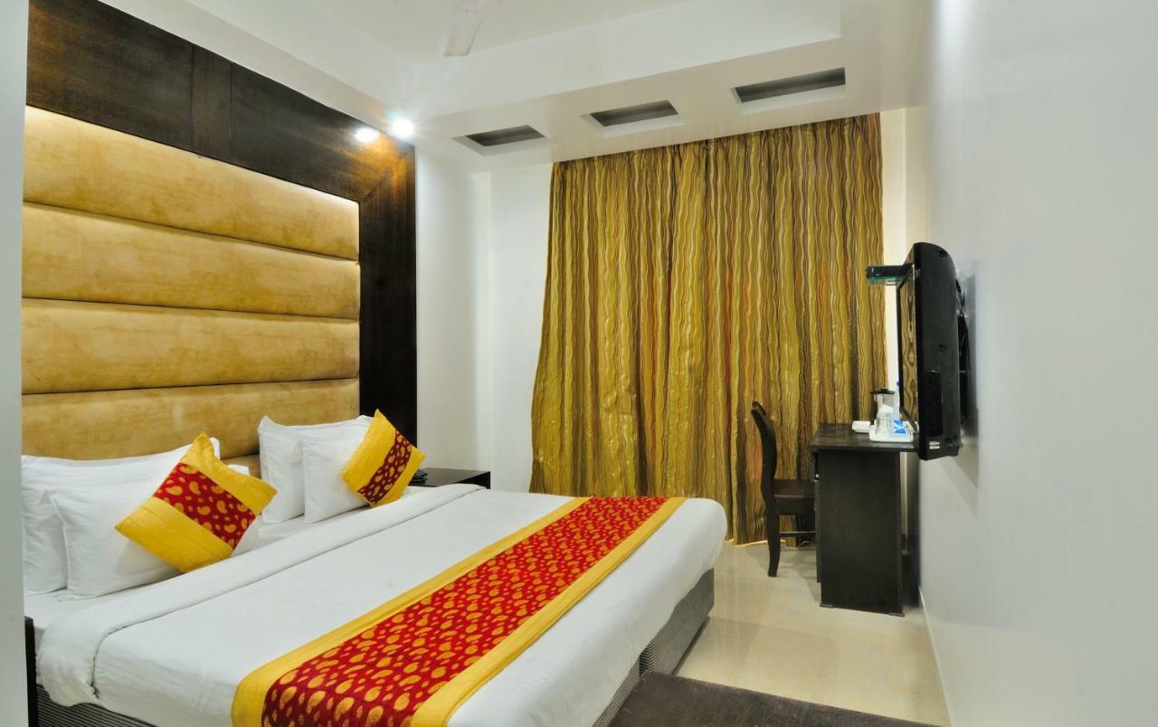 Hotel Benz International Delhi  Exterior foto